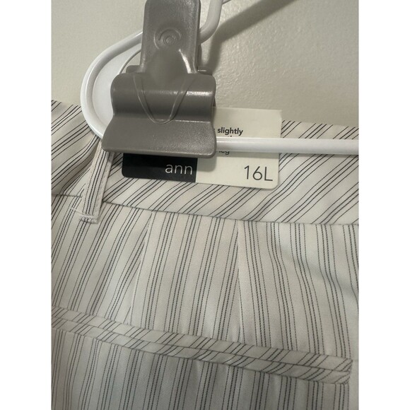 Ann Taylor Ann Dress Pants Size 16L Cream With Black Pinstripes - Picture 6 of 7
